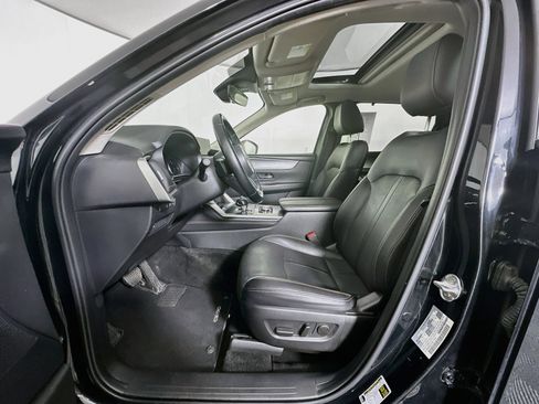 Used 2025 MAZDA CX-90 3.3 Turbo w/ Preferred Package AWD/4WD image 13