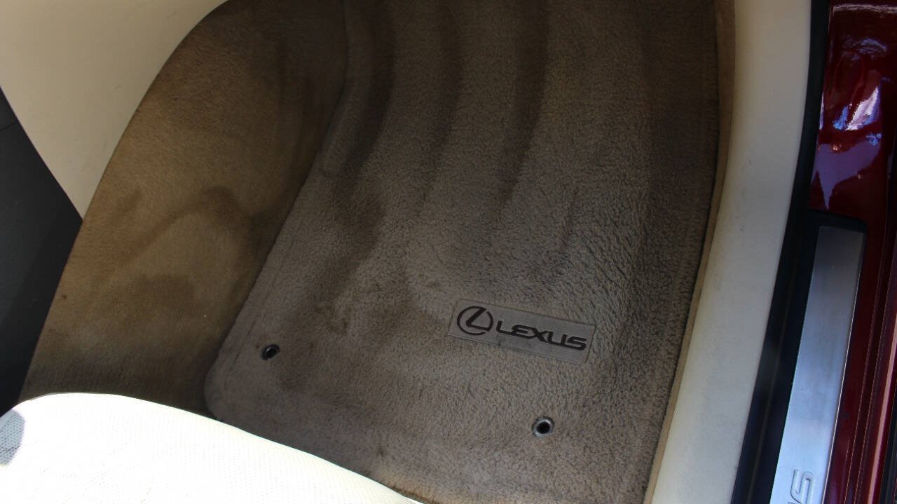 Used 2011 Lexus ES 350 FWD image 18