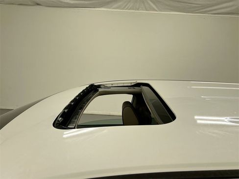 Used 2023 Honda Odyssey Elite image 20