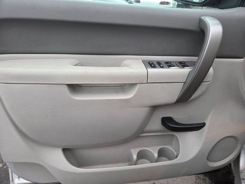 Used 2013 Chevrolet Silverado 1500 LT w/ Interior Plus Package image 7