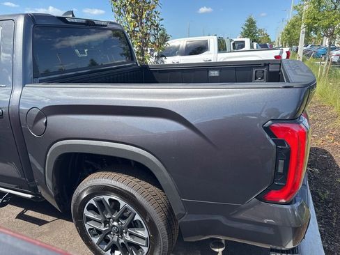 New 2026 Toyota Tundra Limited AWD/4WD image 7