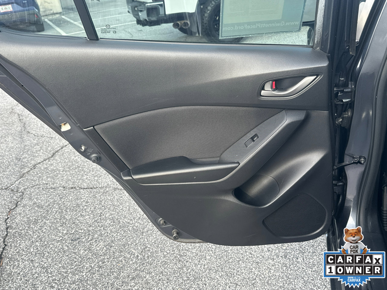 Used 2015 MAZDA MAZDA3 i Touring w/ Technology Package FWD image 21