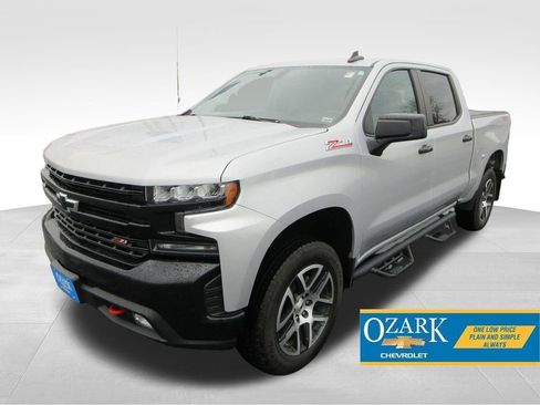Used 2020 Chevrolet Silverado 1500 LT Trail Boss image 1