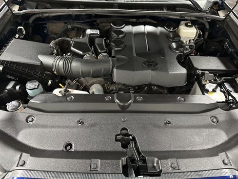 Used 2023 Toyota 4Runner TRD Off-Road Premium w/ Moonroof Package image 36