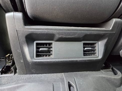 Used 2021 Chevrolet Silverado 1500 Custom image 13