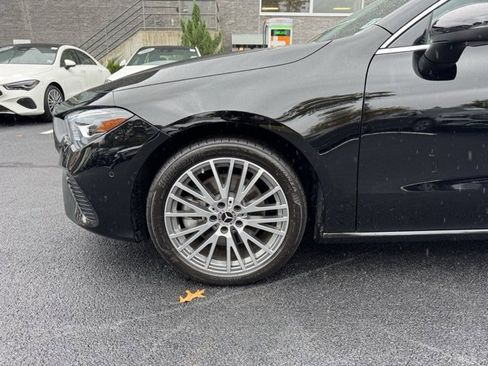 Used 2025 Mercedes-Benz CLA 250 4MATIC image 9