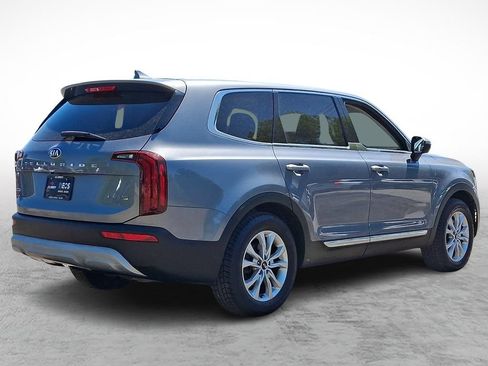 Used 2020 Kia Telluride LX AWD/4WD image 4