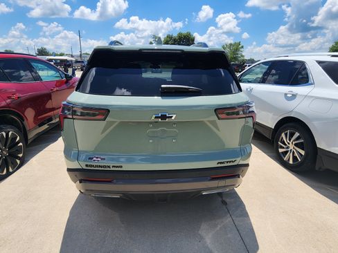 Certified 2026 Chevrolet Equinox ACTIV AWD/4WD image 6