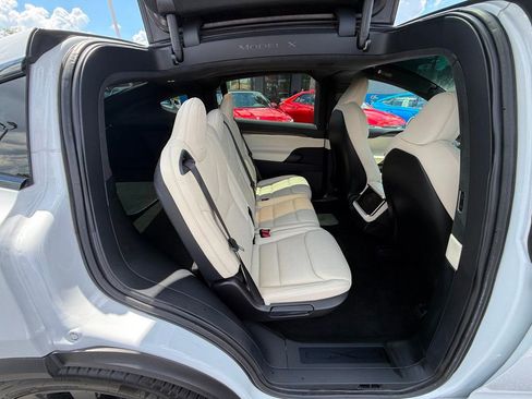 Used 2023 Tesla Model X AWD/4WD image 26