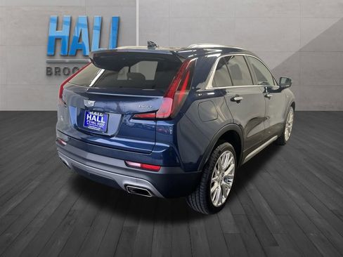 Used 2022 Cadillac XT4 Premium Luxury w/ LPO, Radiant Package image 5