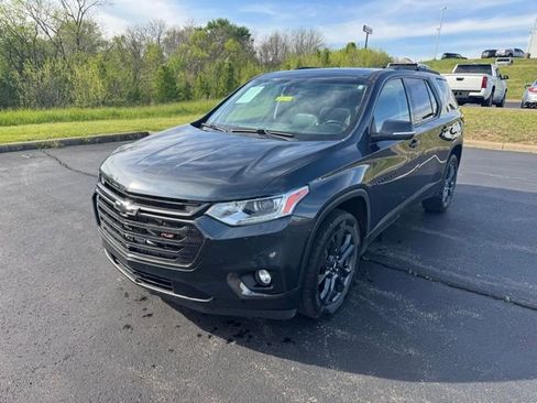 Used 2021 Chevrolet Traverse RS w/ LPO, Floor Liner Package image 5
