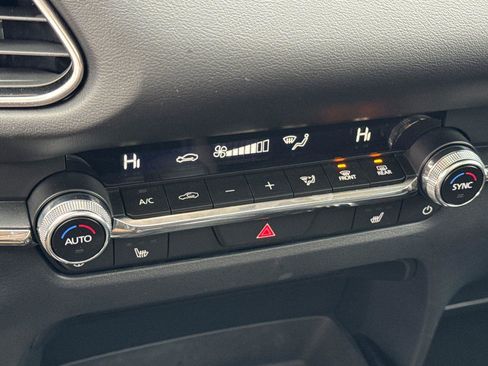 Certified 2025 MAZDA CX-30 2.5 Turbo w/ Premium Plus Pkg image 20