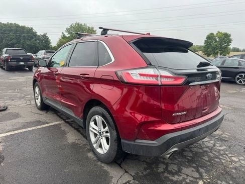 Used 2019 Ford Edge SEL w/ Equipment Group 201A AWD/4WD image 4
