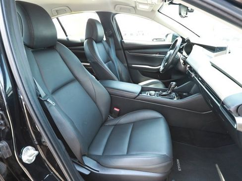 Used 2024 MAZDA MAZDA3 s FWD image 20