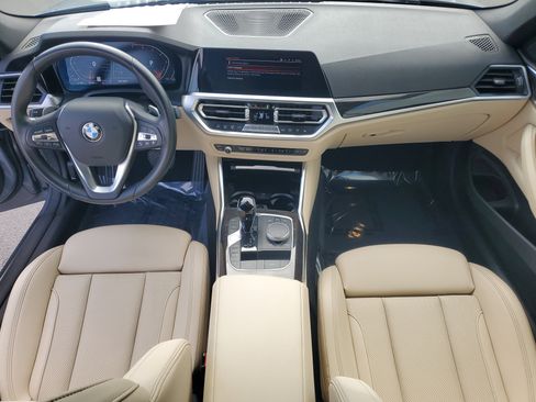 Used 2023 BMW 430i Convertible w/ Convenience Package image 10