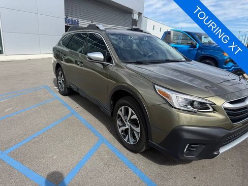 Used 2022 Subaru Outback Touring XT AWD/4WD image 1