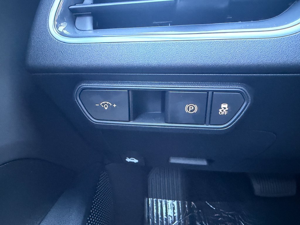 Used 2025 Kia K4 GT-Line FWD image 29