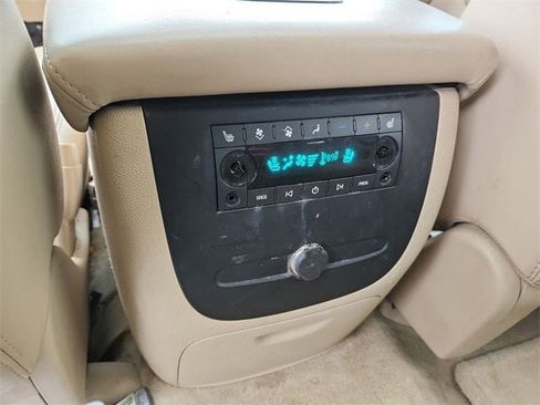 Used 2007 GMC Yukon Denali image 19