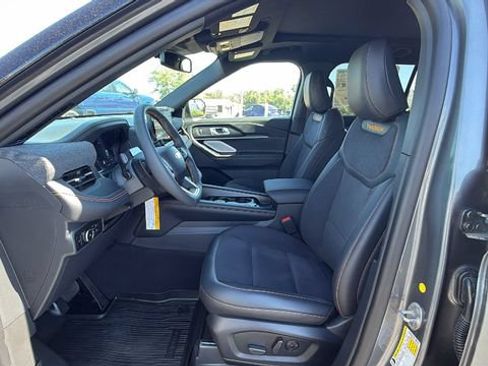 New 2026 Ford Explorer Tremor w/ Tremor Ultimate Package AWD/4WD image 31