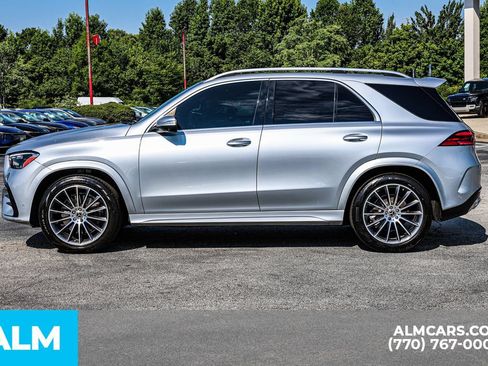 Used 2024 Mercedes-Benz GLE 450 4MATIC w/ AMG Line Exterior image 9