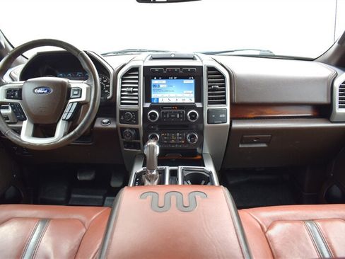 Used 2018 Ford F150 King Ranch w/ Equipment Group 601A Luxury AWD/4WD image 14