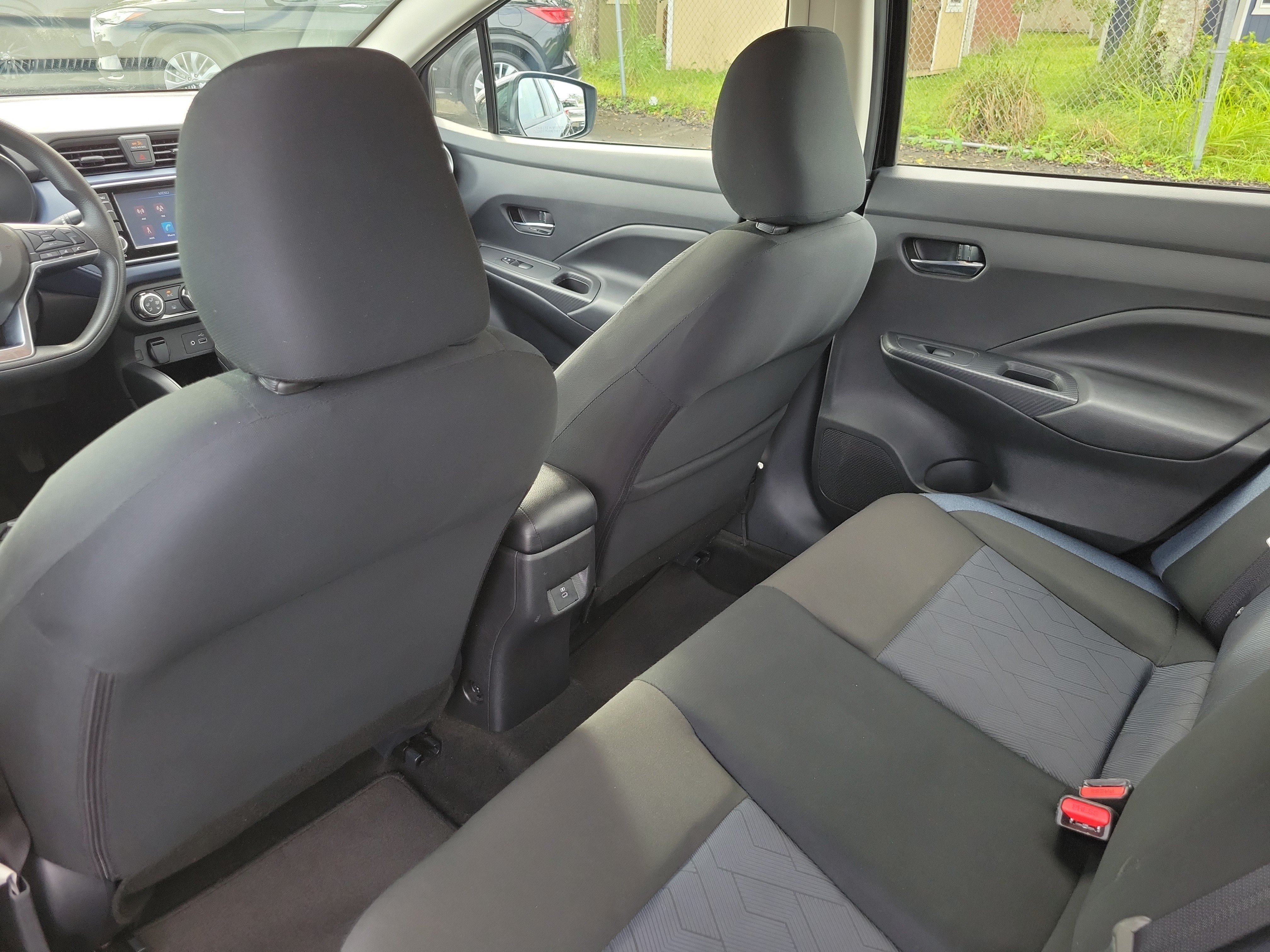 Used 2024 Nissan Versa SV FWD image 18