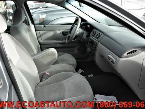 Used 2006 Ford Taurus SE image 8