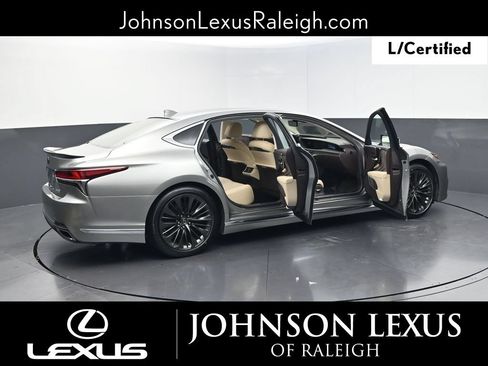 Used 2020 Lexus LS 500 w/ Interior Upgrade Package RWD image 30