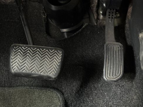 Used 2012 Scion xB FWD image 39