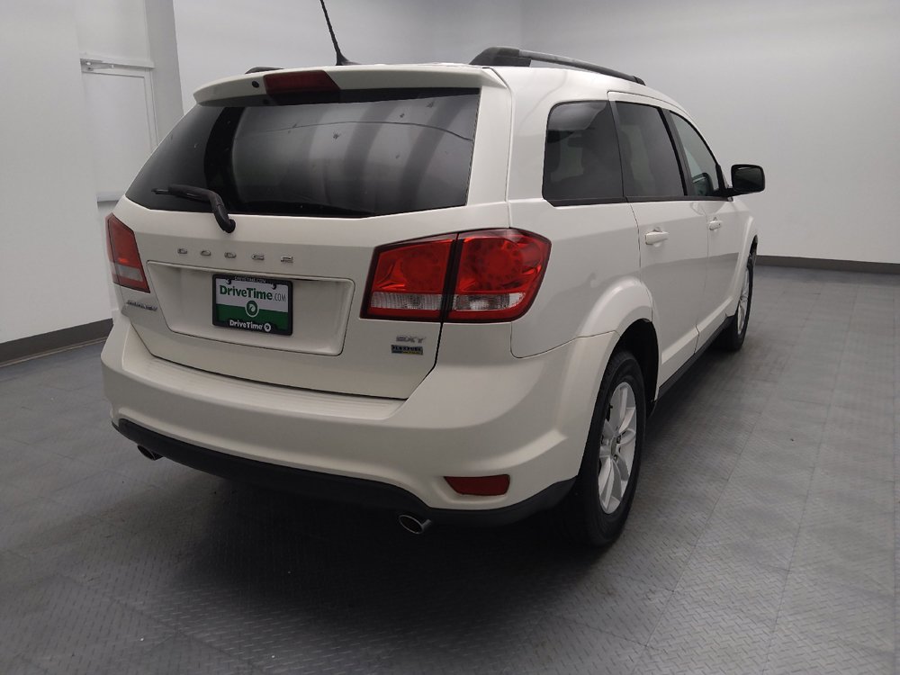 Used 2016 Dodge Journey SXT w/ Comfort/Convenience Group FWD image 9