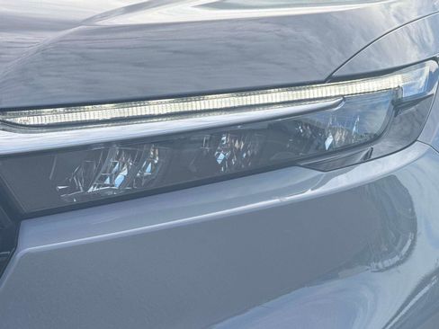 Used 2023 Honda CR-V EX-L image 9