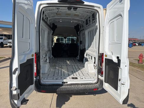 Used 2023 Ford Transit 250 148 High Roof image 7