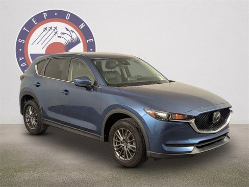 Used 2021 MAZDA CX-5 Touring image 2