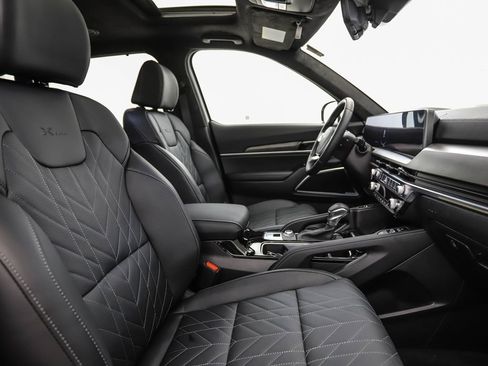 Used 2025 Kia Telluride SX Prestige X-Line image 32