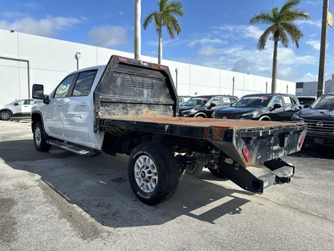 Used 2024 Chevrolet Silverado 2500 LT w/ Convenience Package AWD/4WD image 6