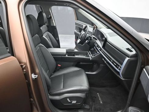 Used 2024 Hyundai Santa Fe Limited AWD/4WD image 37