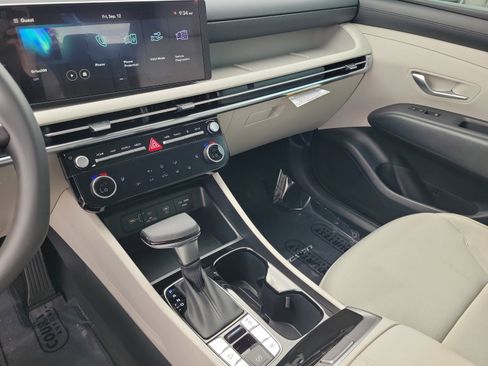 New 2026 Hyundai Tucson SEL FWD image 32