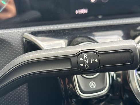 Used 2020 Mercedes-Benz CLA 250 image 16