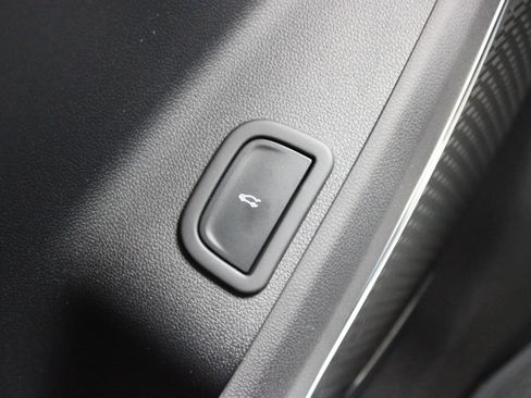 New 2026 GMC Acadia Denali w/ Super Cruise Package image 26