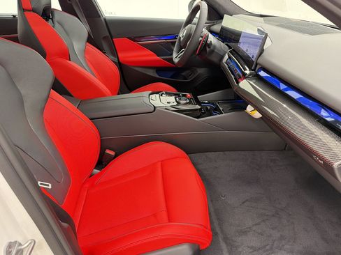New 2027 BMW M5 Touring AWD/4WD image 24