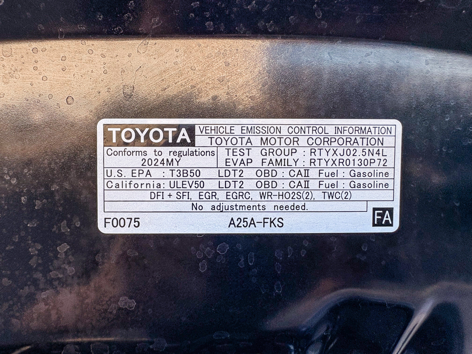 Used 2024 Toyota RAV4 LE AWD/4WD image 27