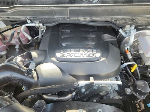 Used 2024 RAM 2500 Tradesman image 29