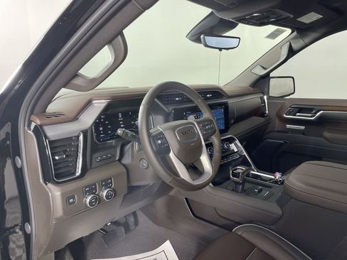 Used 2025 GMC Sierra 1500 Denali image 10