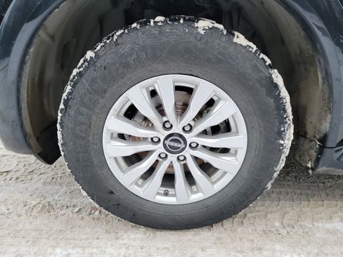 Used 2023 Nissan Armada SV image 10