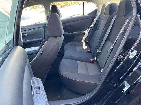 Used 2025 Nissan Sentra SV FWD image 19