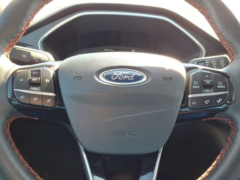 Used 2022 Ford Escape SEL w/ SEL Stealth AWD Package image 23