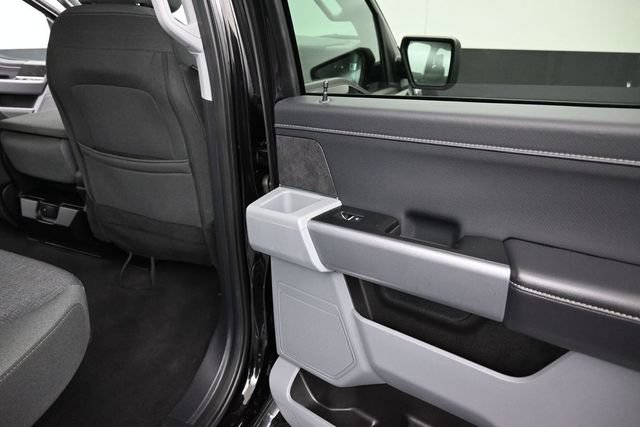 Used 2025 Ford F150 XLT w/ Equipment Group 301A Standard RWD image 19
