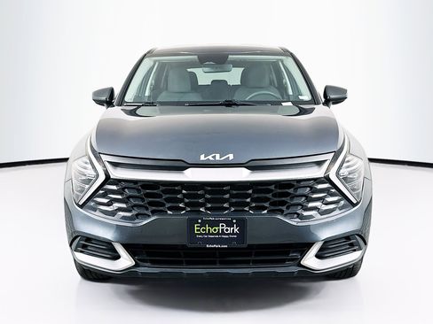 Used 2025 Kia Sportage LX AWD/4WD image 2