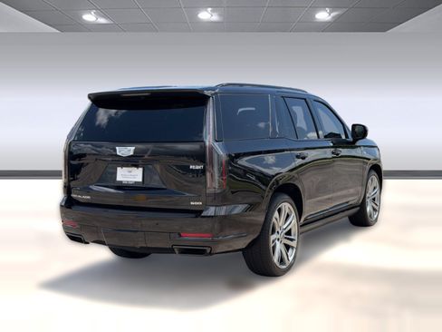 Certified 2026 Cadillac Escalade Sport w/ Touring Package AWD/4WD image 9