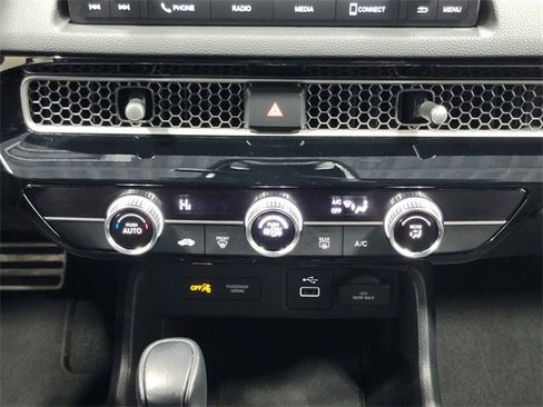 Used 2023 Honda Civic Sport image 22